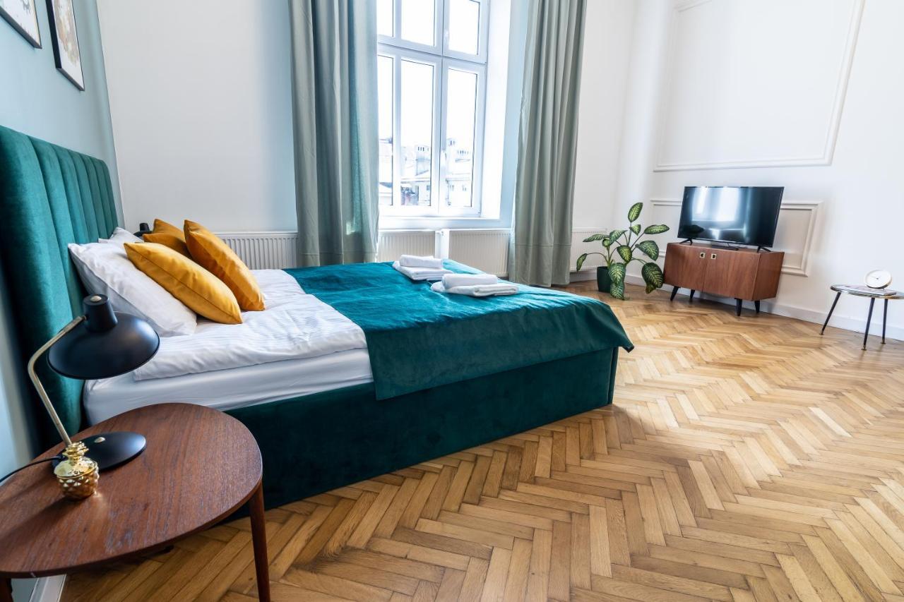 2Bcomfy - Barlickiego Apartment Bielsko-Biala Luaran gambar