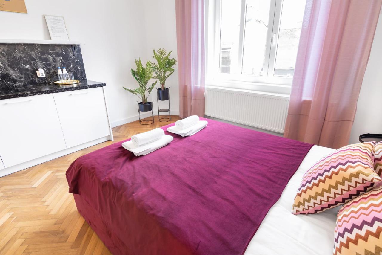 2Bcomfy - Barlickiego Apartment Bielsko-Biala Luaran gambar