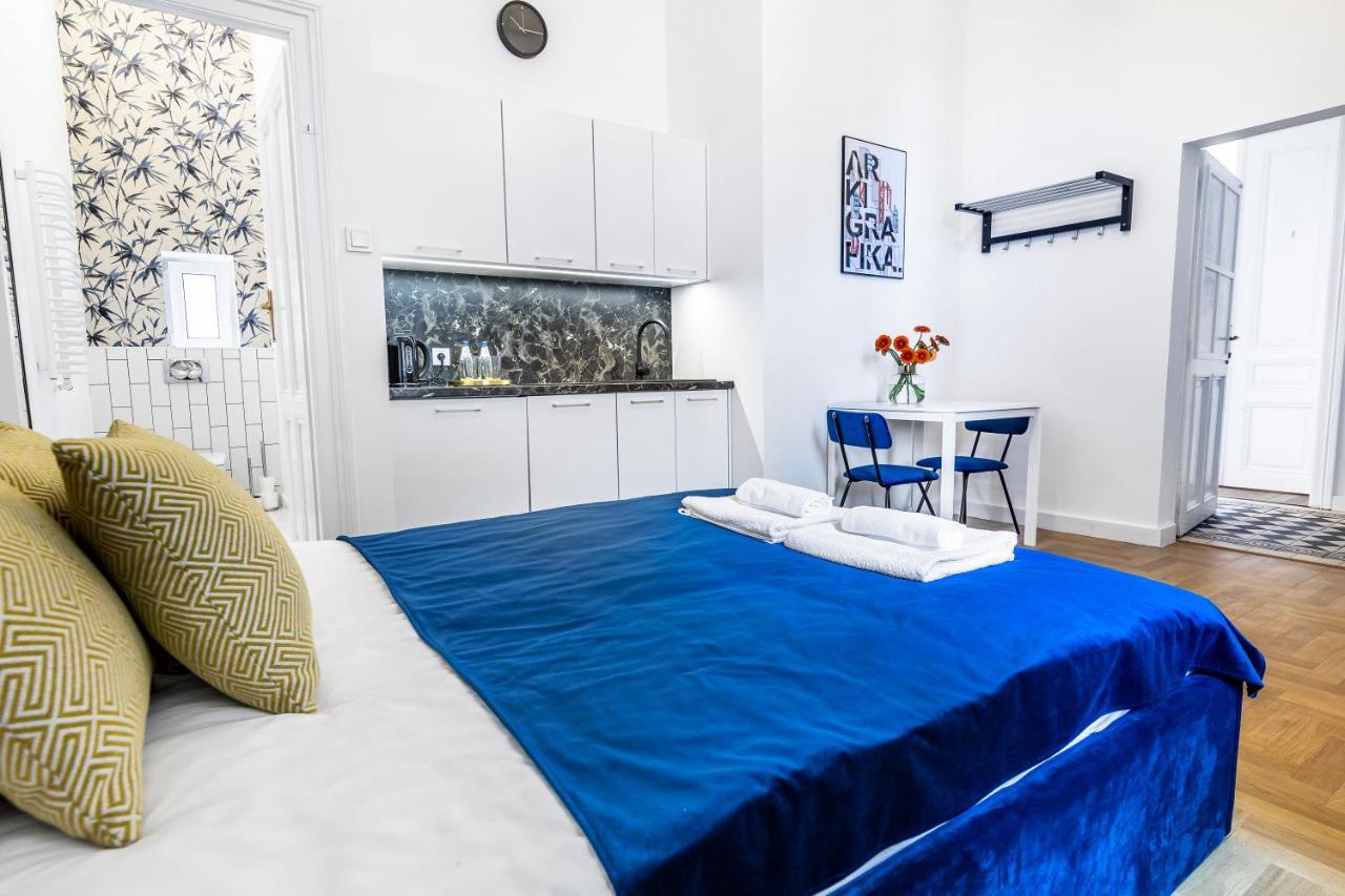 2Bcomfy - Barlickiego Apartment Bielsko-Biala Luaran gambar