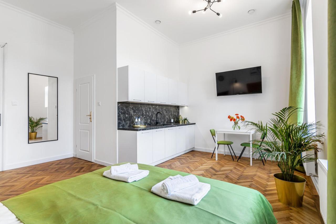 2Bcomfy - Barlickiego Apartment Bielsko-Biala Luaran gambar