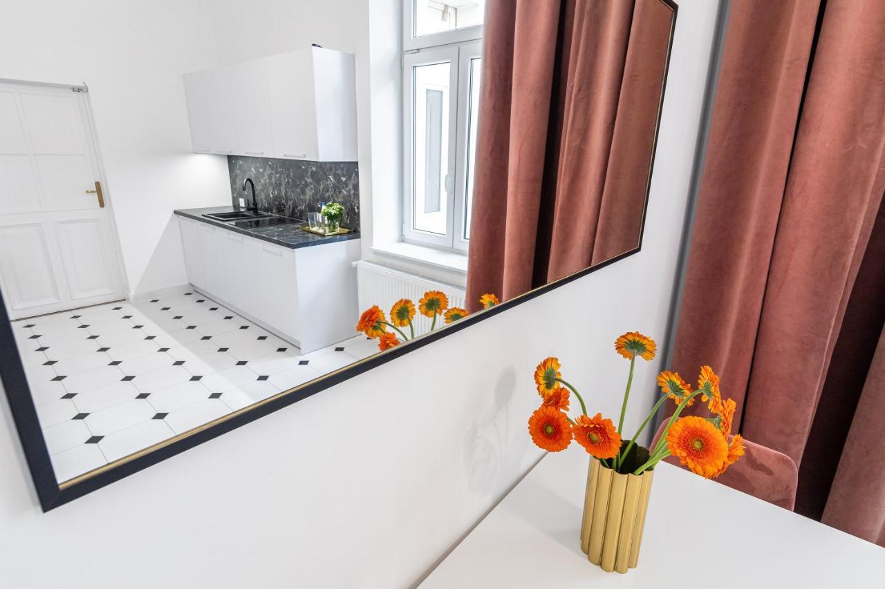 2Bcomfy - Barlickiego Apartment Bielsko-Biala Luaran gambar