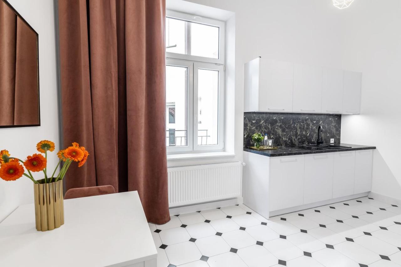 2Bcomfy - Barlickiego Apartment Bielsko-Biala Luaran gambar