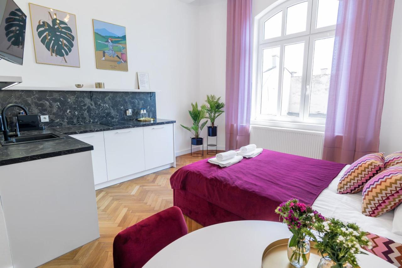 2Bcomfy - Barlickiego Apartment Bielsko-Biala Luaran gambar